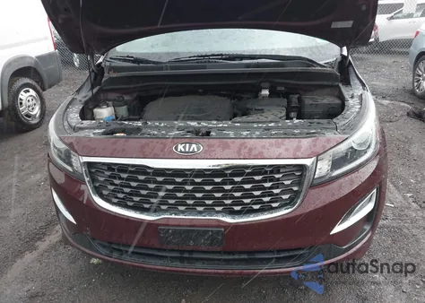 2020 Kia Sedona Lx из США, поврежденный, VIN KNDMB5C13L6618928